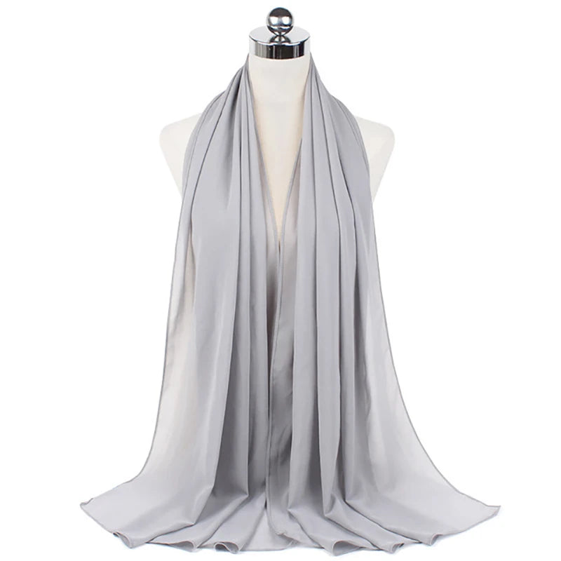 Chiffon Hijab – mannequin bust view | Velvetova