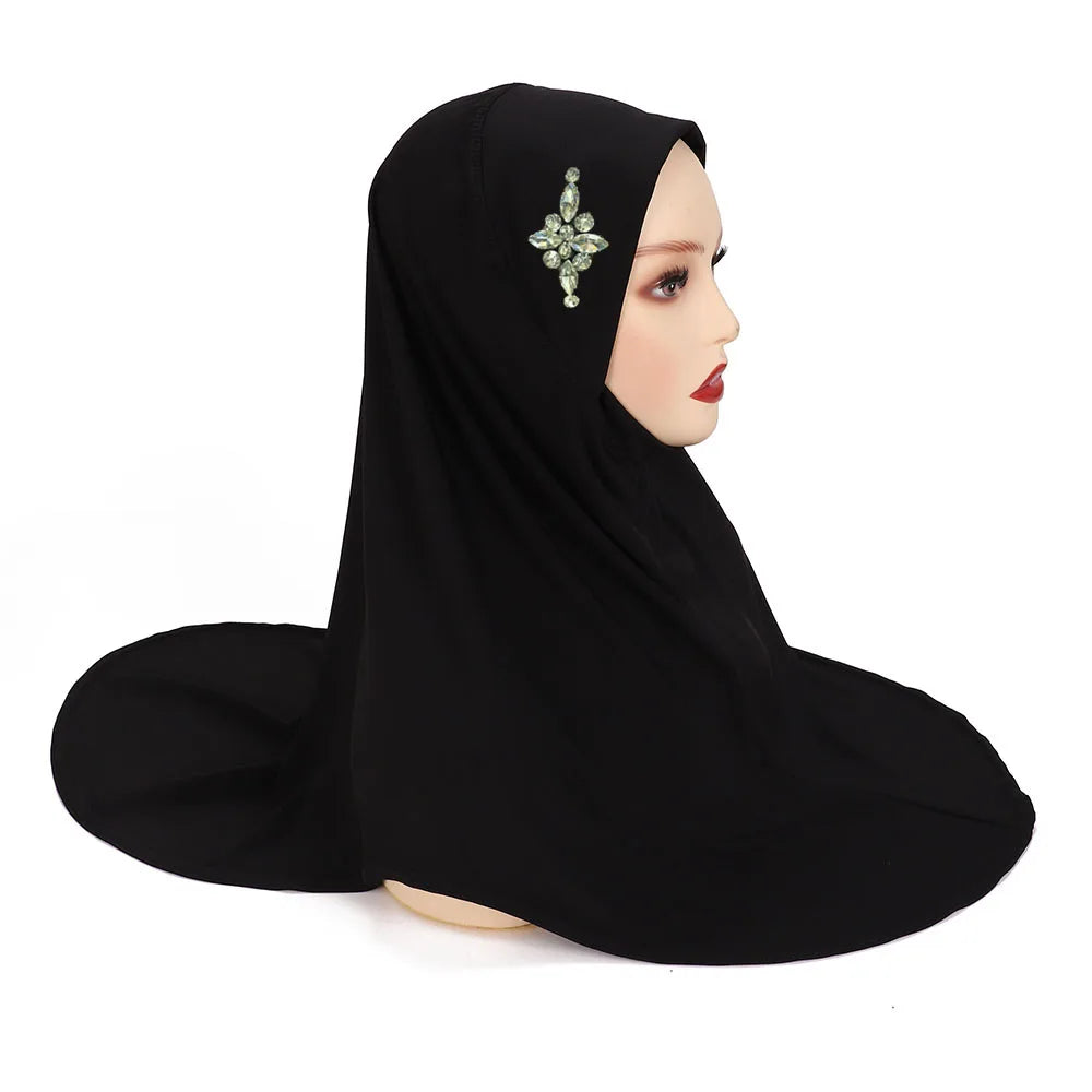 Instant Hijab With Rhinestones – mannequin side view | Velvetova