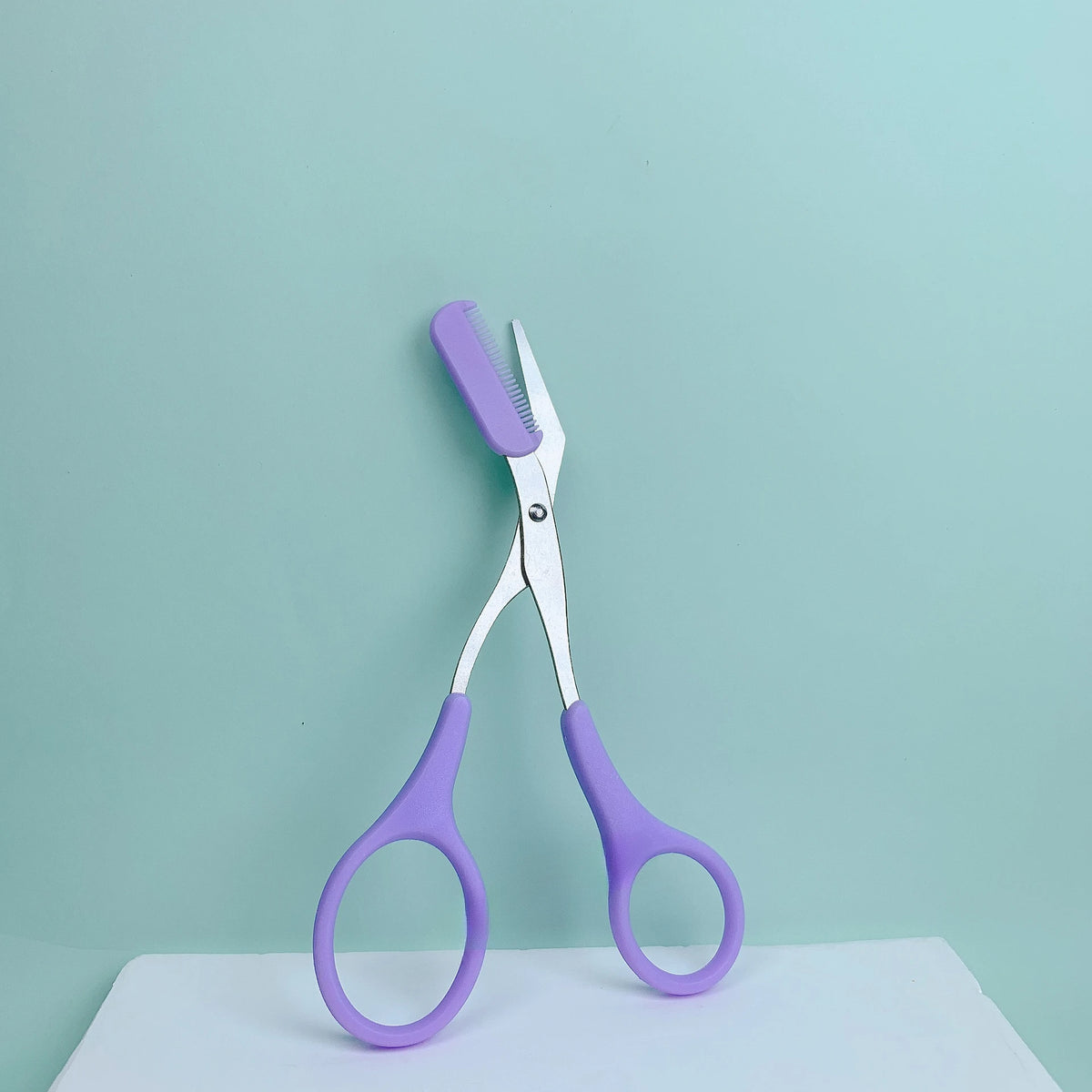 Eyebrow trimming scissors set colors