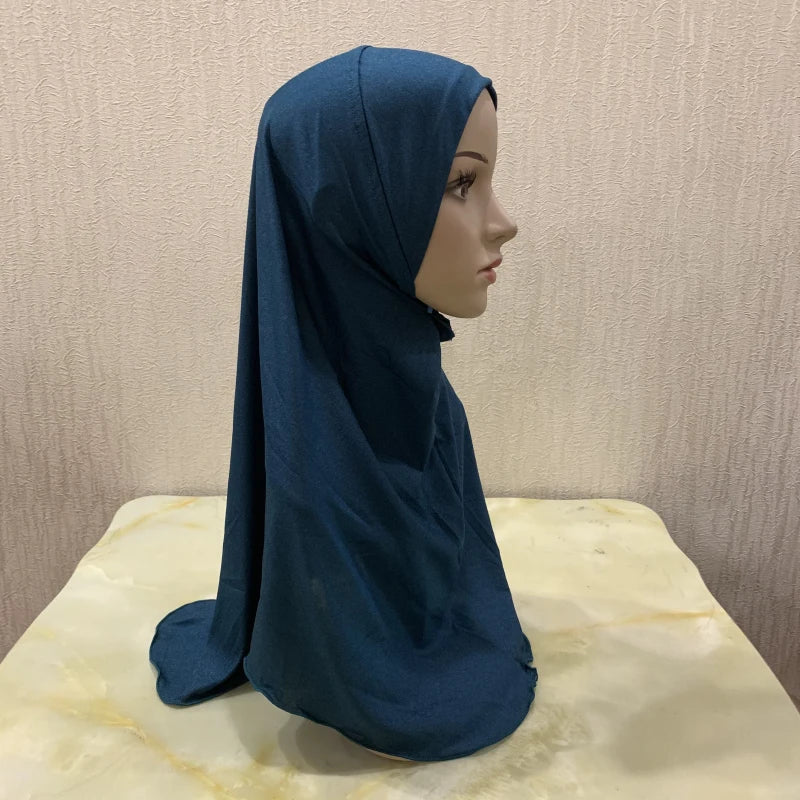 Amira Hijab Cap – mannequin side view | Velvetova