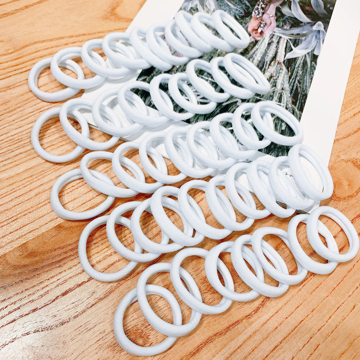 No-damage ponytail holders bulk pack